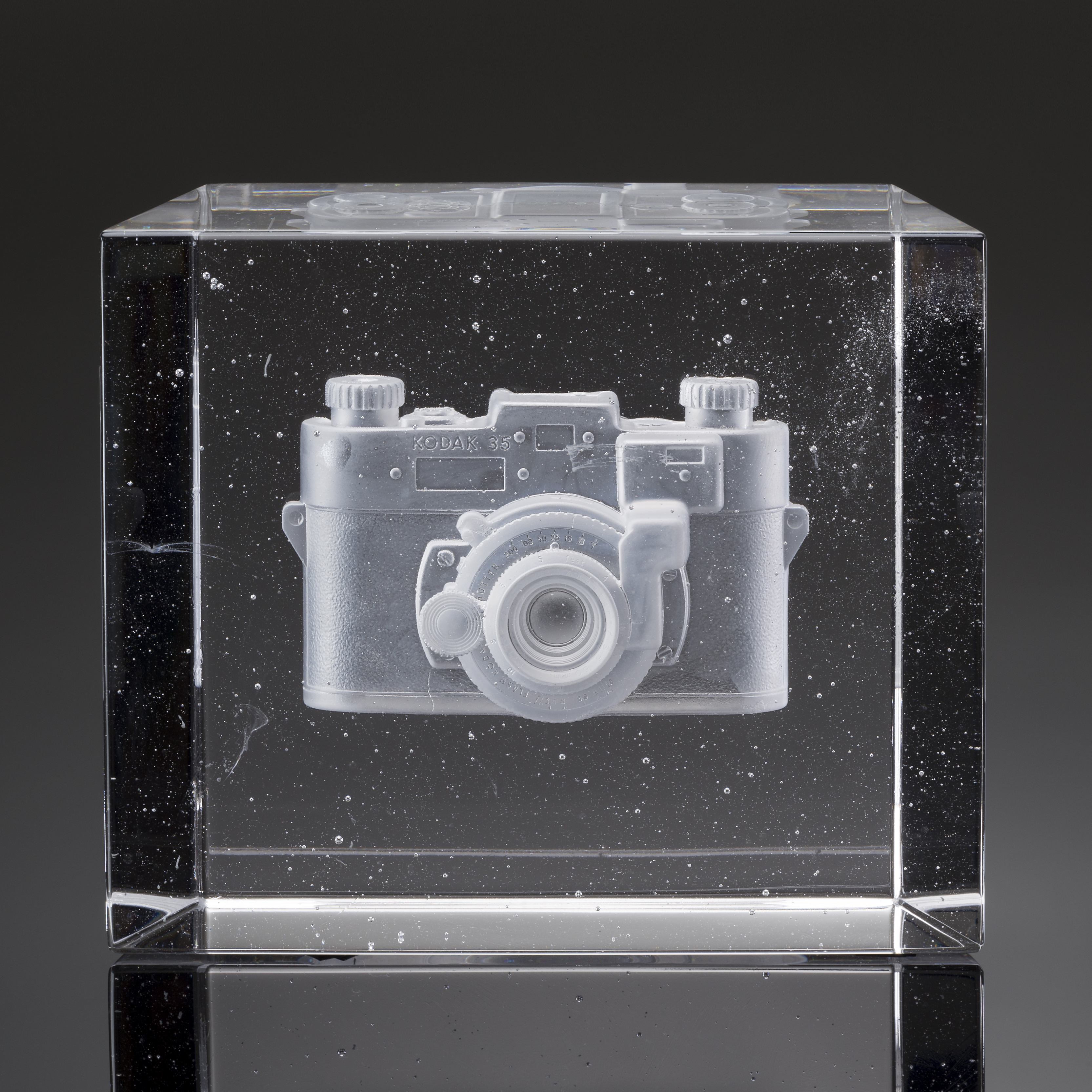 TITLE: Forgetting in the Process of Remembering || DATE: 2019 SIZE: 7”L x 5W x 6.75”H METHOD: Negative core casting, Polished MATERIALS: Glass PHOTO: Keay Edwards